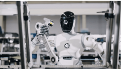 其产物线笼盖工业、教育、消费个范畴